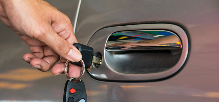 Car door lock repair in Oceanside