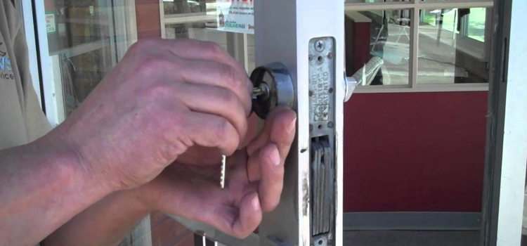 commercial door lock repair Oceanside